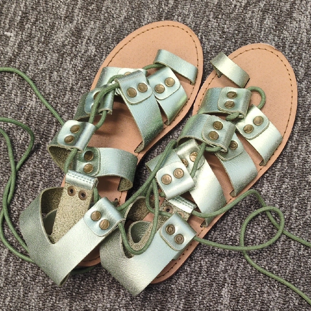 Metallic Green Lace Up Gladiator Sandals‎ Women's Size 6